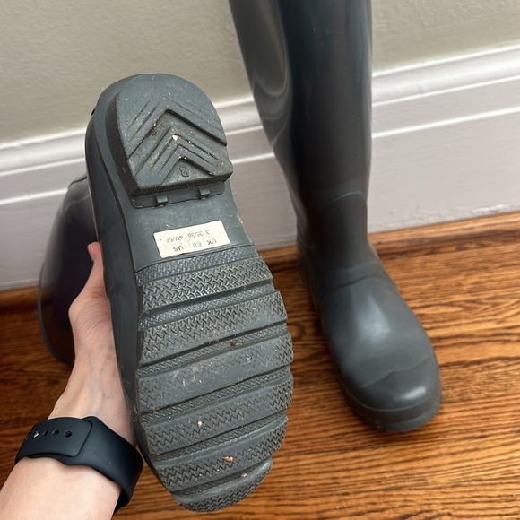 HUNTER Rain Boors - Grey - Size 5 Women’s - Picture 5 of 6